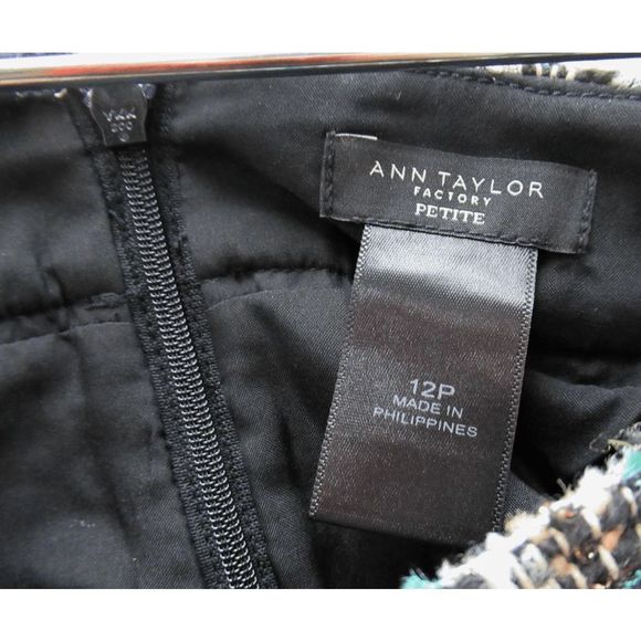 Ann Taylor Factory EUC Lined Multicolor Tweed Skirt Womens Size 12P - Picture 3 of 4